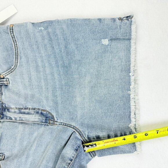 Seven7 Women's Distressed Fray Hem Stretch Weekend Blue Denim Shorts Size 14 NWT - Picture 11 of 11